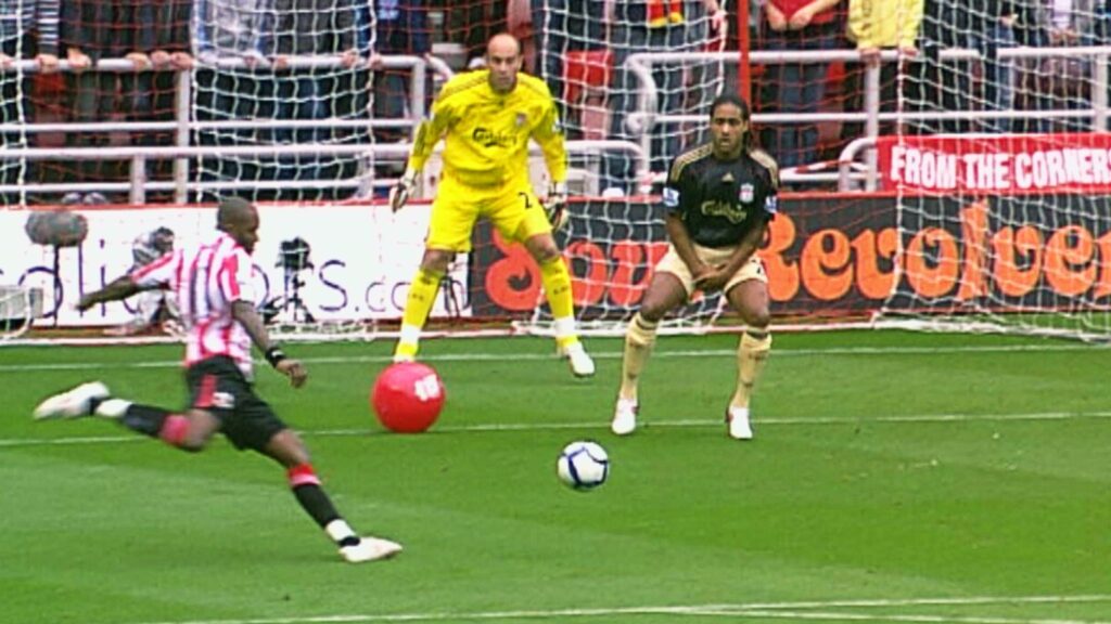 gol bizar sunderland liverpool beachball gate